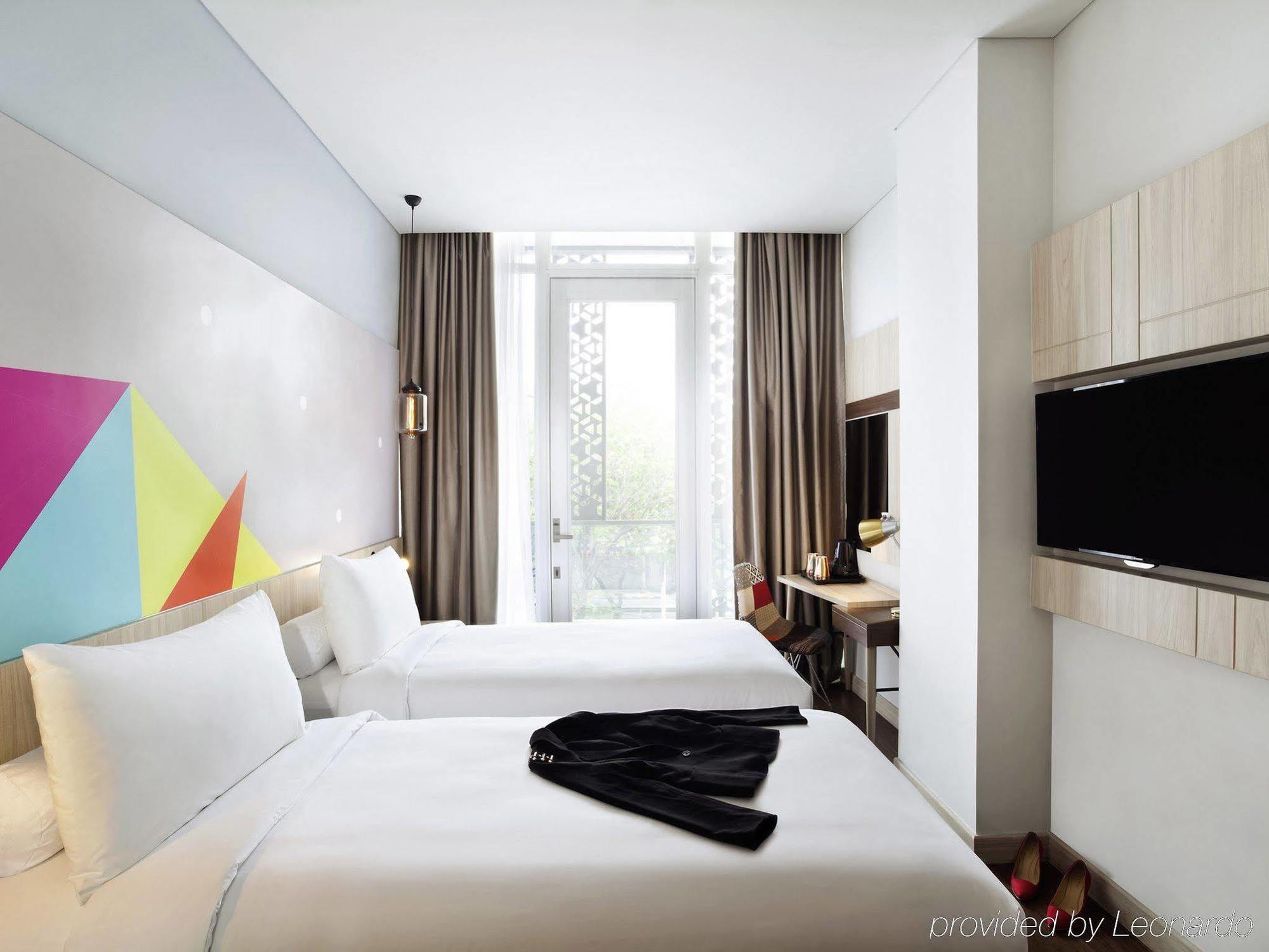 Ibis Styles Jakarta Sunter מראה חיצוני תמונה